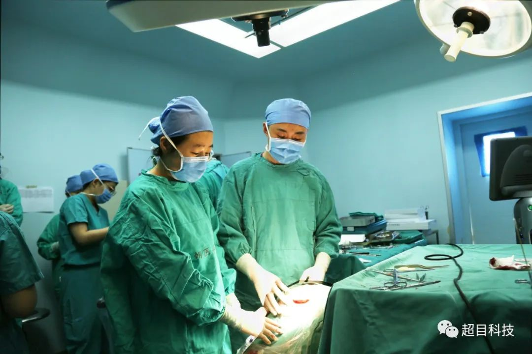  【超目快訊】i-NYS在首都醫科大學附屬北京朝陽醫院完成全球首例植入